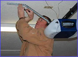 Neighborhood Garage Door Service Los Angeles, CA 323-741-1205 - garage-doors